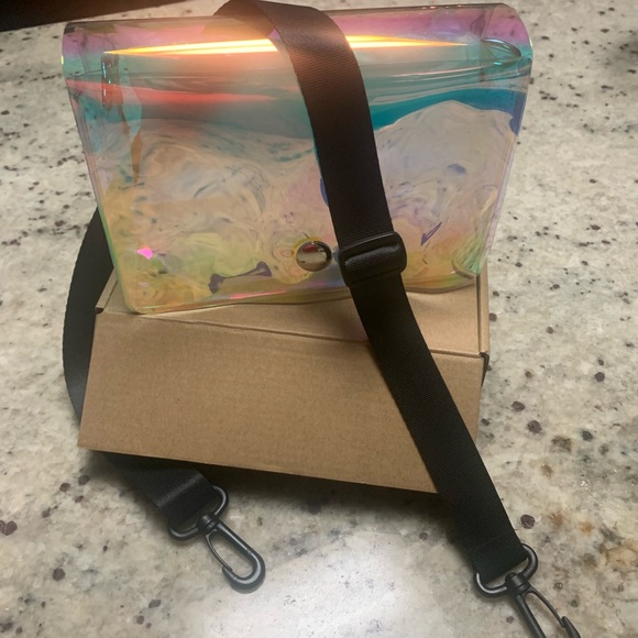 Holographic transparent Crossbody Bags - Picture 4 of 4